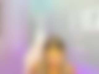 Live cam show with Donna - Petite Young Adult on madthumbs