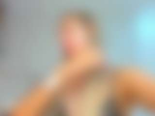 Live cam show with Donna - Blonde Hair Dildo on hornycams.live