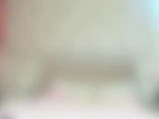 Live cam show with Donna - Small Tits on Camiplay Live