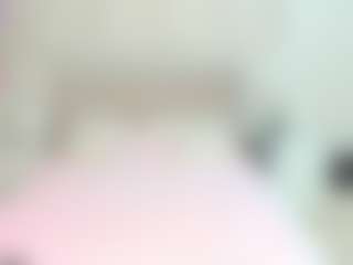 Live cam show with Donna - Small Ass on LiveSexCams6