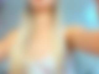 Live cam show with Donna - Shaved on Cam Slut