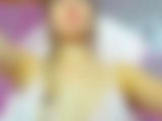 Live cam show with Donna - Bedroom on Hubzter Live