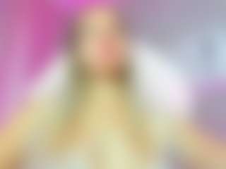 Live cam show with Donna - Bedroom on xxxlivecams.org