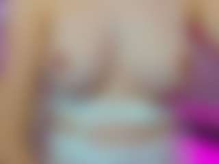 Live cam show with Donna - Cowgirl on CamwithHer