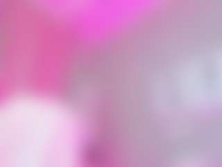 Live cam show with Donna - Blonde Hair Petite on Camming Site