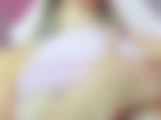 Live-Cam-Show mit Donna - Fuck auf Camsoda
