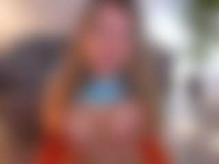 Live cam show with MagneticAmy - Thong on Uber Horny