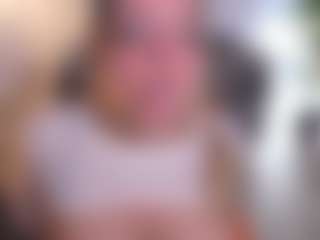 Live cam show with MagneticAmy - Grey Eyes on Camsoda