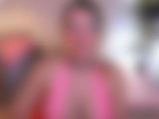 Live cam show with MagneticAmy - Grey Eyes on Camming Site