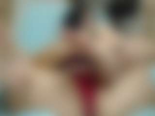 Live cam show with emmma-1 - Average on Uber Horny