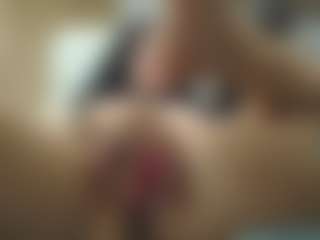 emmma-1's Live Sex Cam Show