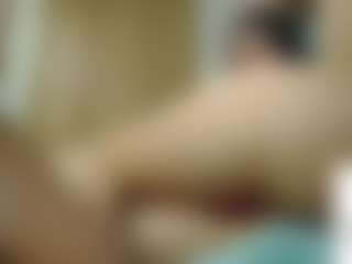 emmma-1's Live Sex Cam Show