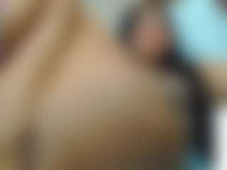 emmma-1's Live Sex Cam Show