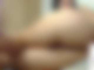 emmma-1's Live Sex Cam Show