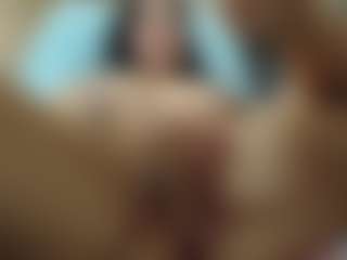 emmma-1's Live Sex Cam Show