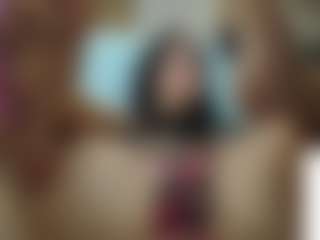 emmma-1's Live Sex Cam Show