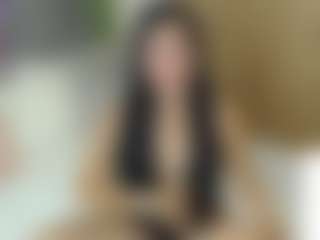 emmma-1 MILF webcam performer live streaming