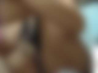 emmma-1's Live Sex Cam Show