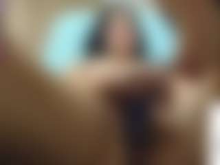 emmma-1's Live Sex Cam Show