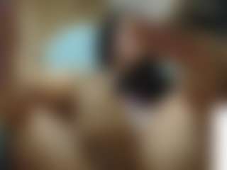 Live cam show with emmma-1 - Amateur on SquirtSoMuch