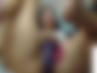 emmma-1's Live Sex Cam Show