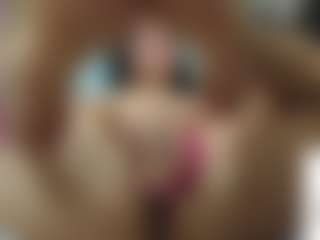 emmma-1's Live Sex Cam Show