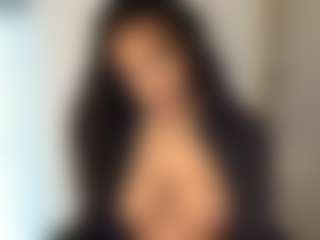alivys's Live Sex Cam Show