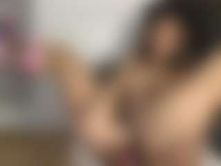 alivys's Live Sex Cam Show
