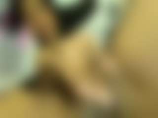 Live cam show with alivys - Ebony on Camsoda