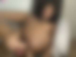 alivys's Live Sex Cam Show