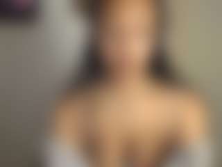 Live cam show with alivys - Bbc on Camsoda