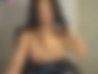 alivys's Live Sex Cam Show