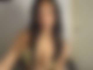 alivys's Live Sex Cam Show