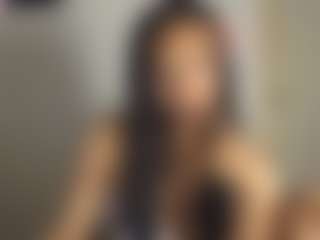 Live cam show with alivys - Spank on AdultVida.com
