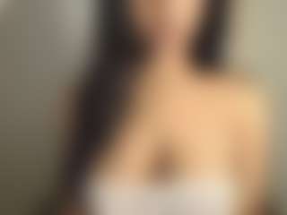 alivys's Live Sex Cam Show