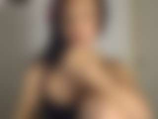 alivys's Live Sex Cam Show