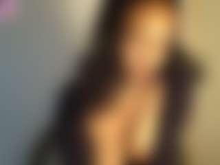 alivys's Live Sex Cam Show