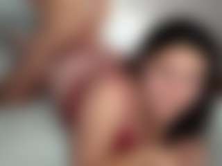 Pokaz na żywo z bellansm - Strip na Camsoda