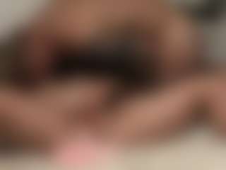 Live cam show with bellansm - Strip on Camming Site