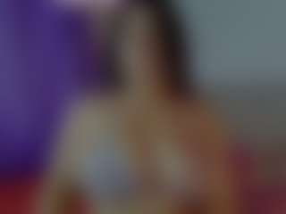 Live cam show with Perla-kpop - Flirt MILF on Fit Hotties