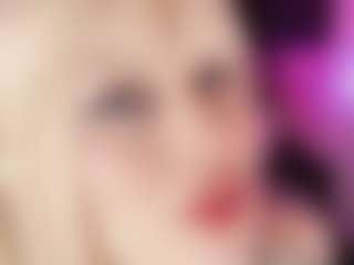 Live cam show with isis-raichu - Goth on CamwithHer