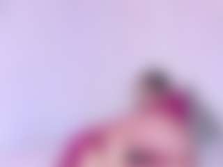 Live cam show with Kai-falcon - Hairy Pussy MILF on Gym Cam Girls