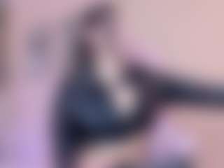 Live cam show with Kai-falcon - Bedroom on CamwithHer