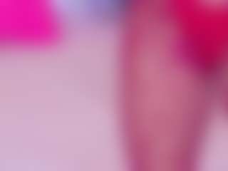 Live cam show with Kai-falcon - Petite on PervPlay.com
