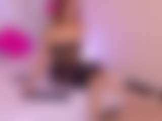 Live cam show with Kai-falcon - Petite on Mixed Magazine Live
