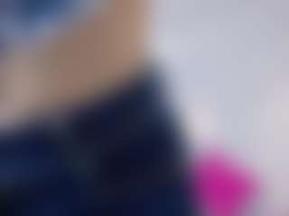 Performer in webcam MILF Kai-falcon in streaming live