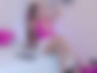 Live cam show with Kai-falcon - Skinny MILF on CamClone