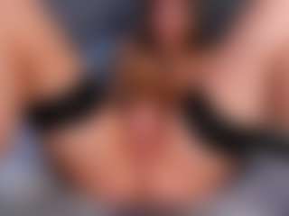 Jess-Lui's Live Sex Cam Show