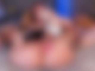 Jess-Lui's Live Sex Cam Show
