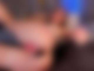 Live cam show with Jess-Lui - Tease Brown Hair on Uber Horny